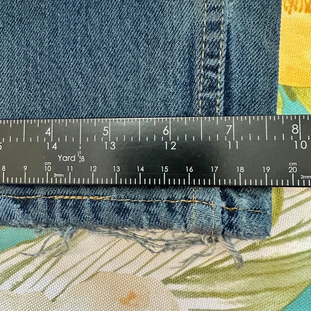 VTG Levi's 550 Relaxed Fit Jeans Mens 32x34 Blue Medium Wash Denim Made in USA